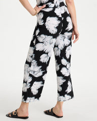 Chico's Travelers™ Knit Abstract Floral Cropped Pants